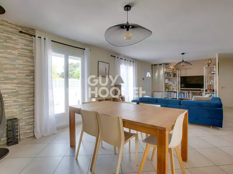 Maison, 95 m²