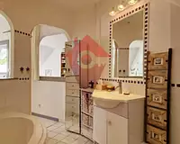 Maison, 187 m²