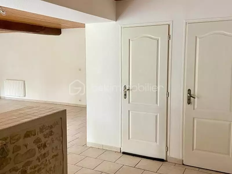 Maison, 300 m²