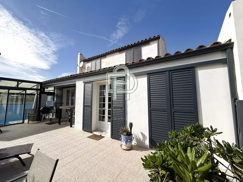 Maison, 94 m²