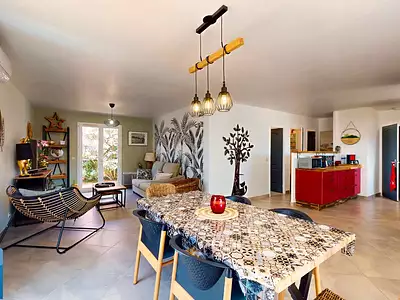 Maison, 83 m²