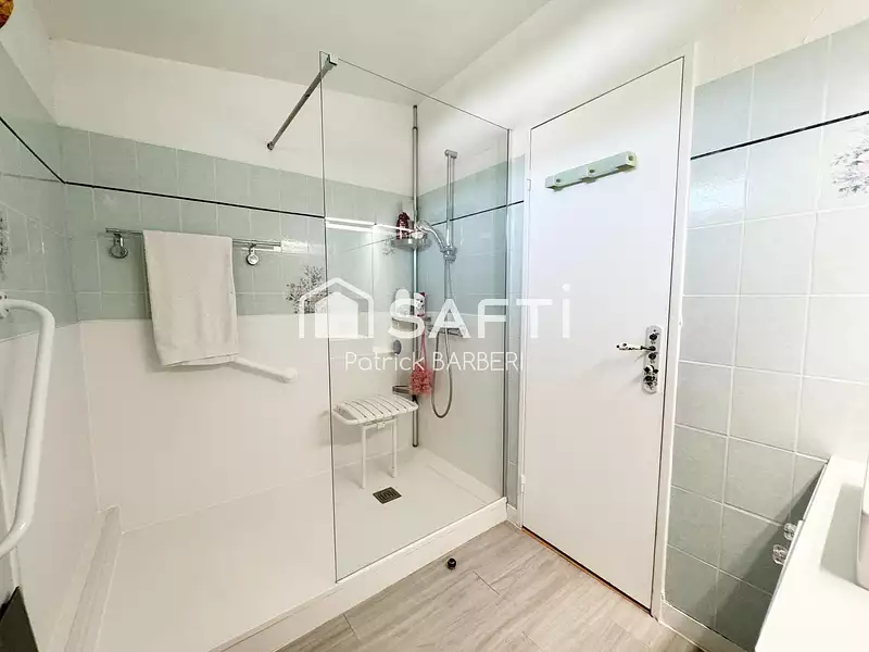 Maison, 77 m²