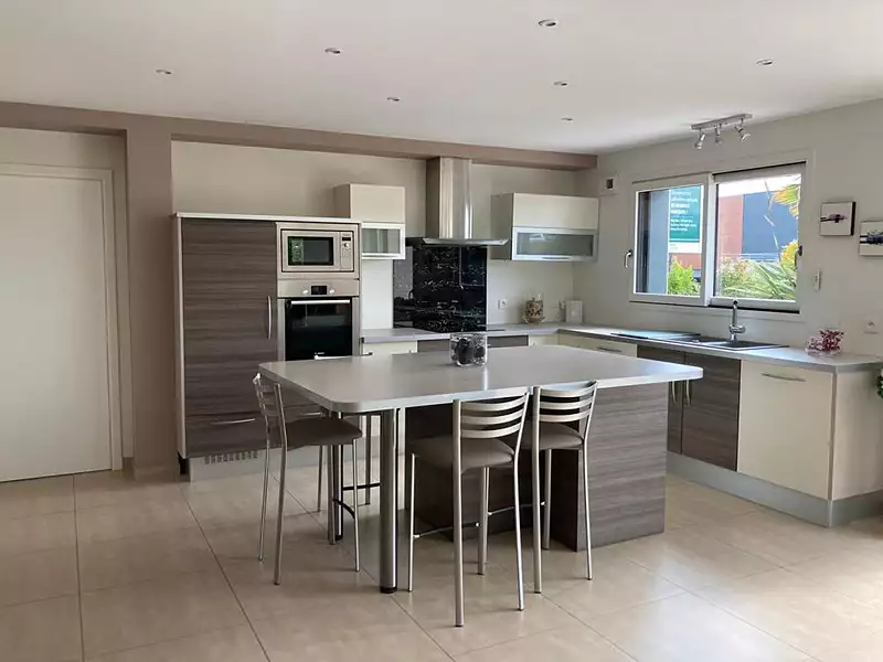 Maison, 151 m²
