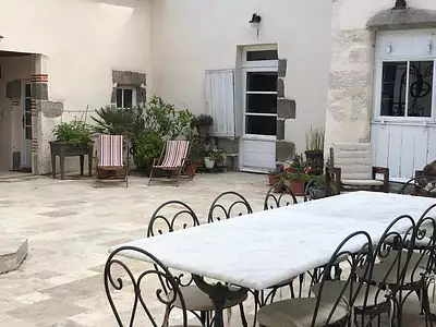 Maison, 713 m²