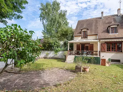 Maison, 145 m²