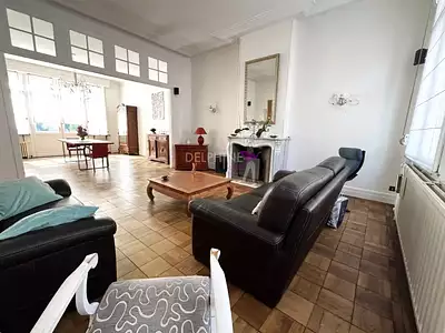 Maison, 280 m²