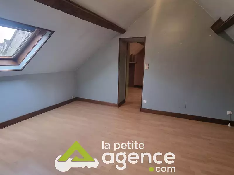 Maison, 180 m²