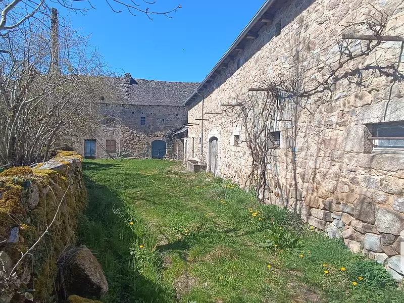 Maison, 645 m²
