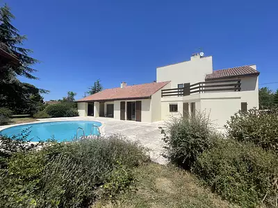 Maison, 275 m²