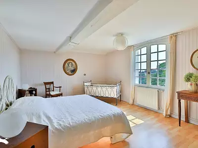 Maison, 280 m²