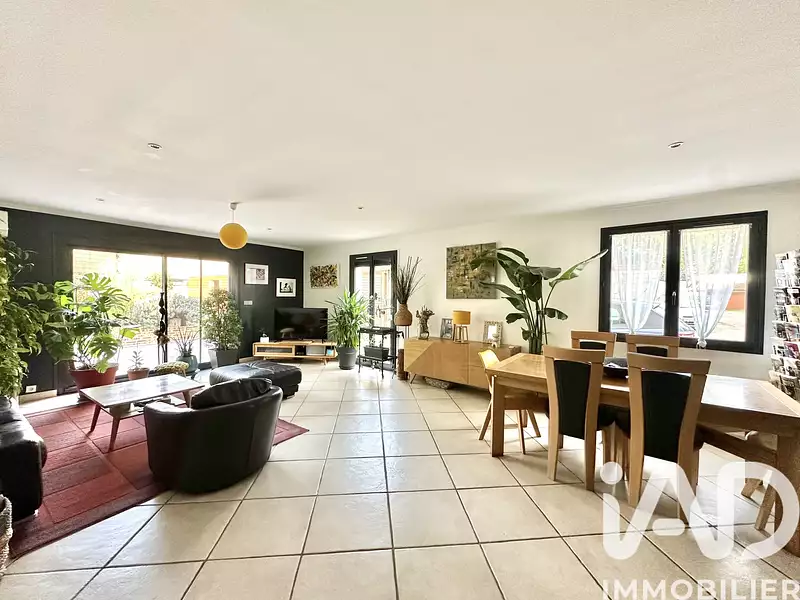 Maison, 116 m²