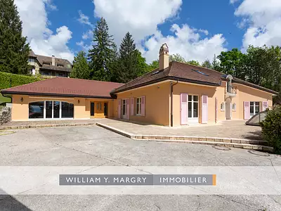 Maison, 450 m²