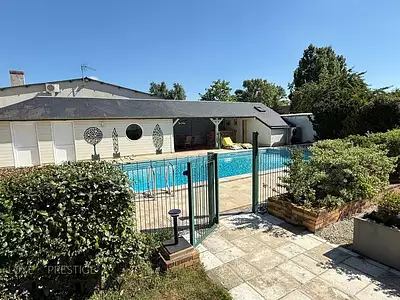 Maison, 284 m²