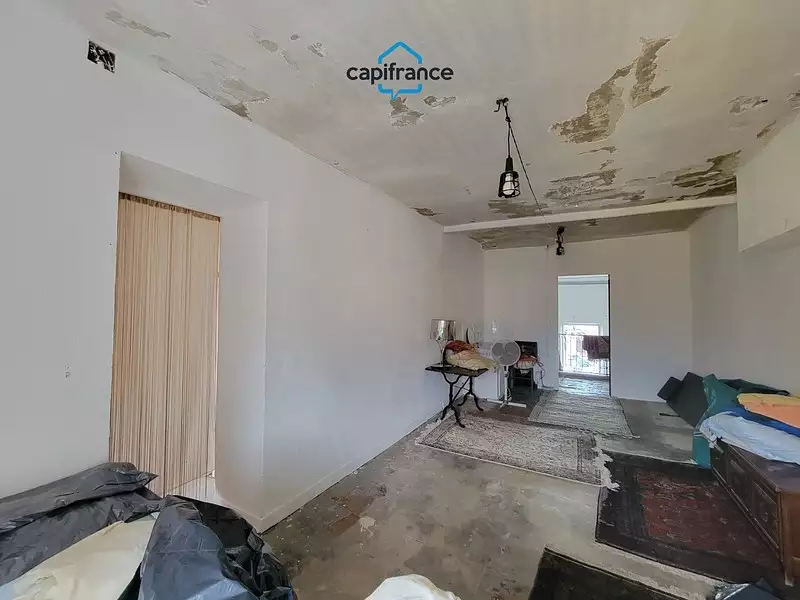Maison, 252 m²
