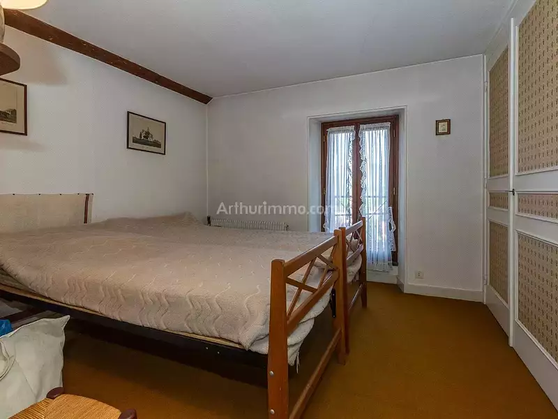 Maison, 210 m²