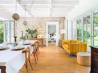 Maison, 250 m²