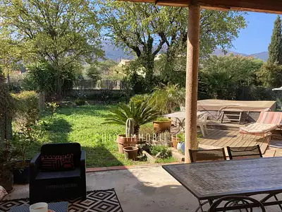 Maison, 360 m²