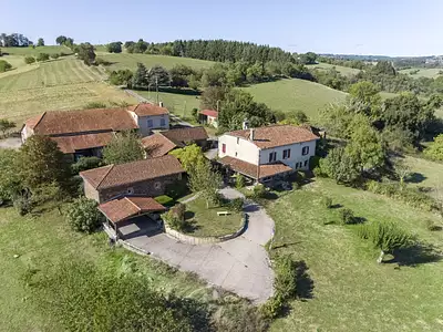 Maison, 232 m²