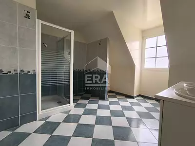 Maison, 204 m²