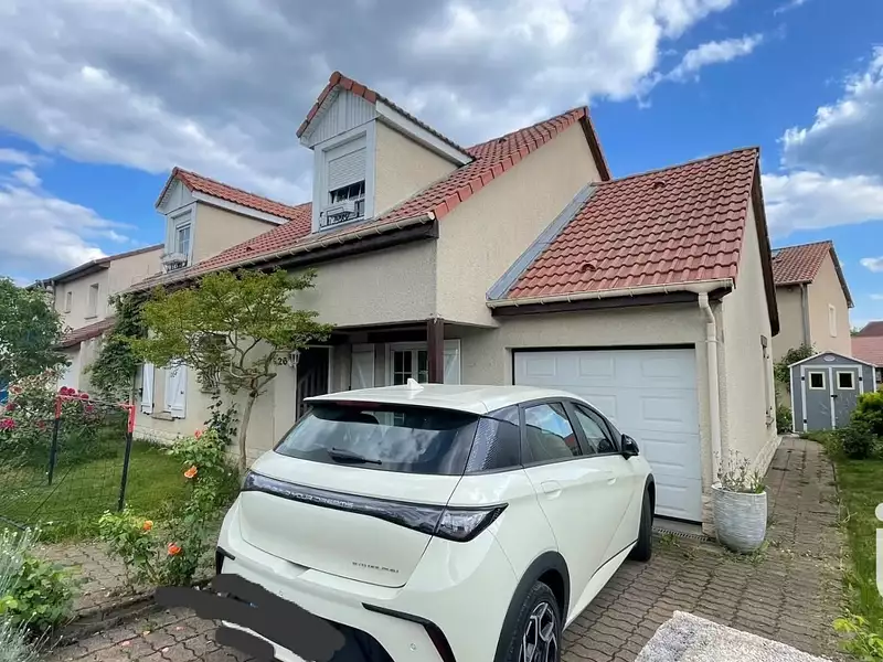 Maison, 111 m²