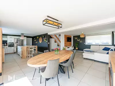 Maison, 156 m²