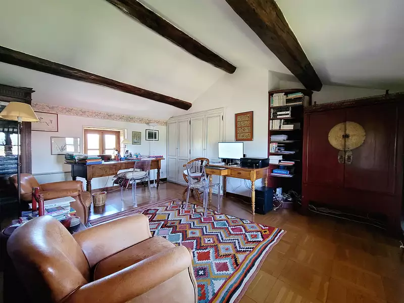 Maison, 207 m²