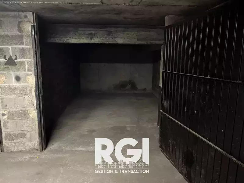 Parking, 15 m²