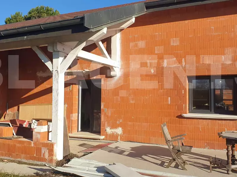 Maison, 175 m²