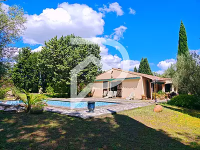 Maison, 119 m²