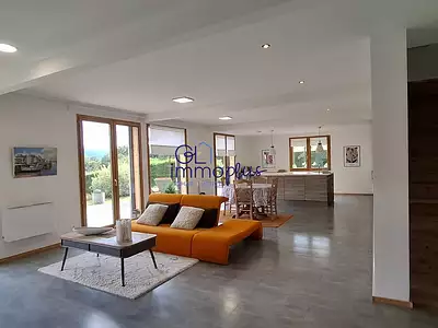Maison, 156 m²