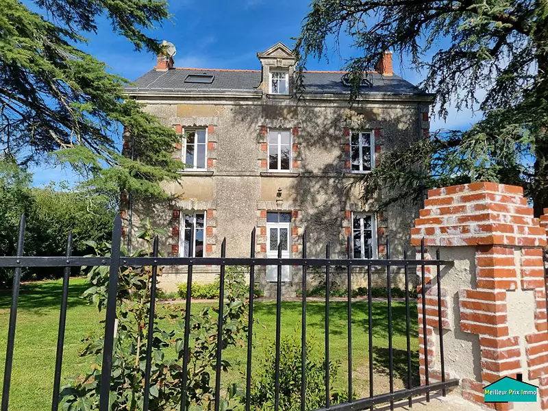 Maison, 247 m²