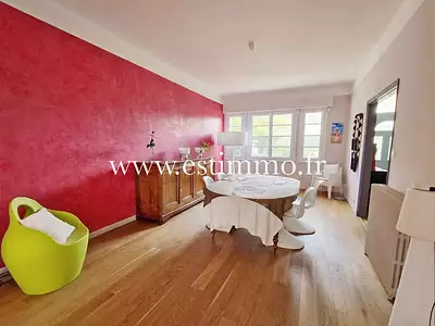 Maison, 198,12 m²