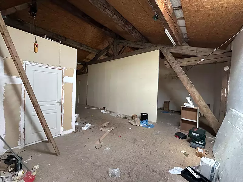 Divers, 330 m²