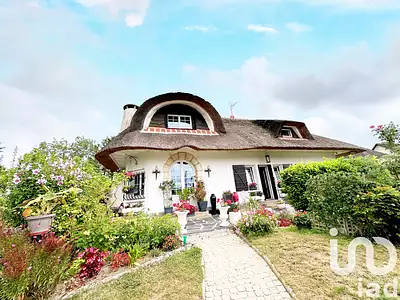 Maison, 220 m²
