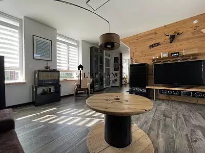 Maison, 215 m²