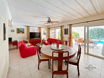 Maison, 220 m²