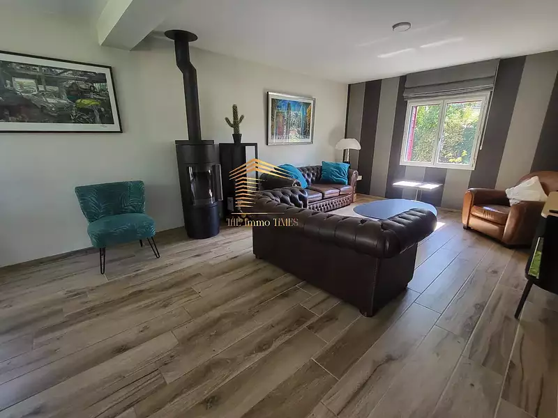 Maison, 176 m²