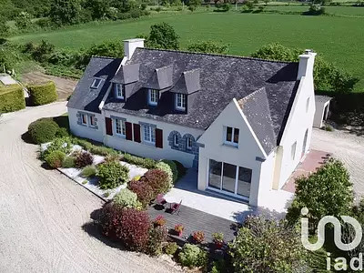 Maison, 168 m²