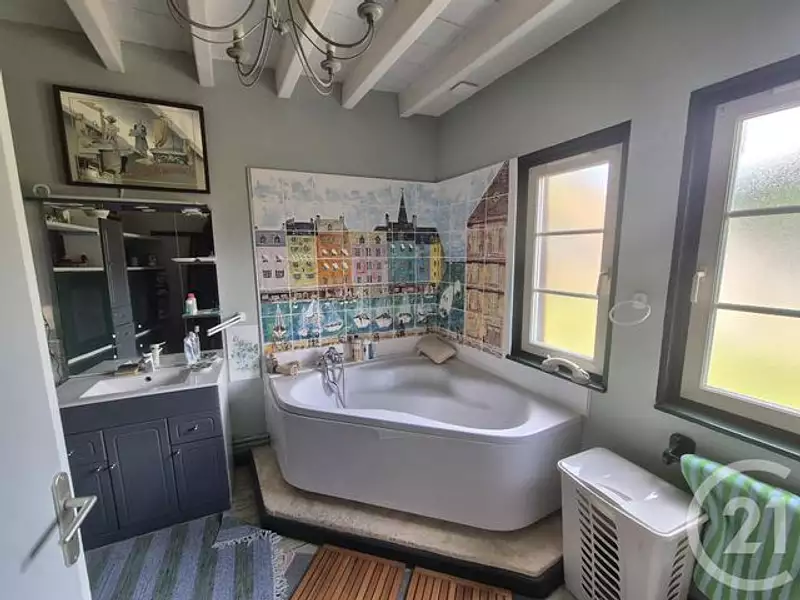 Maison, 254,4 m²