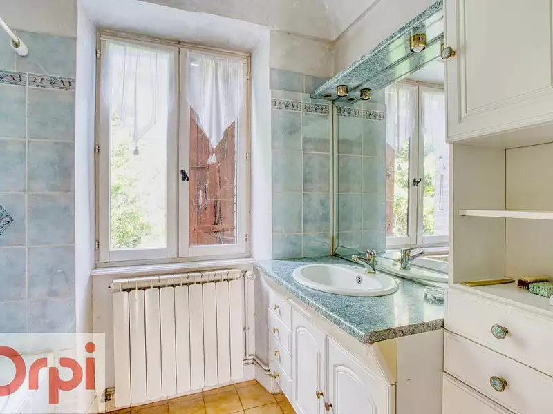 Maison, 212 m²