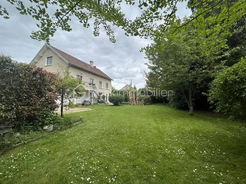 Maison, 185 m²