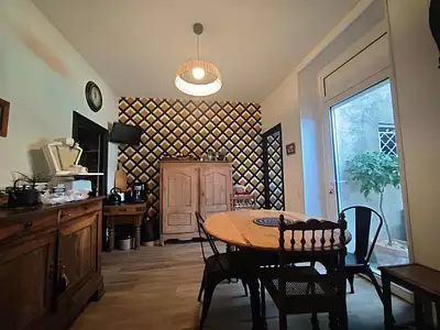 Maison, 184 m²