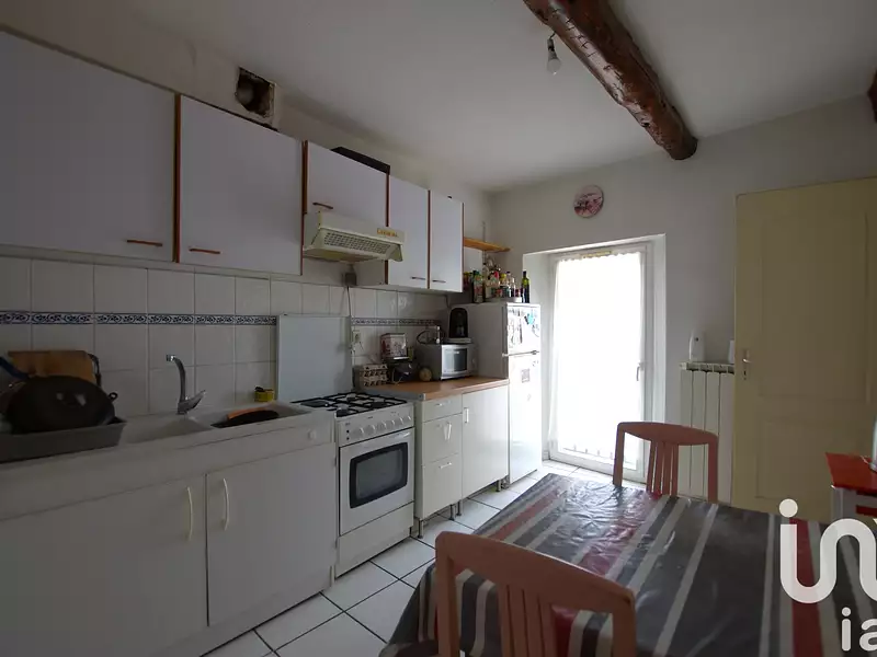 Immeuble, 177 m²