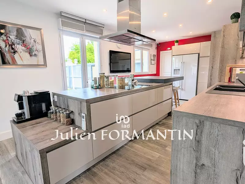 Maison, 200 m²