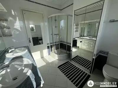 Appartement, 264 m²