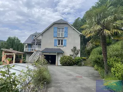Maison, 267 m²