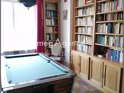 Maison, 327 m²