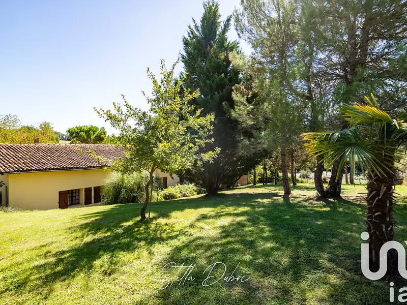 Maison, 270 m²