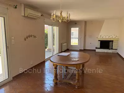 Maison, 106 m²