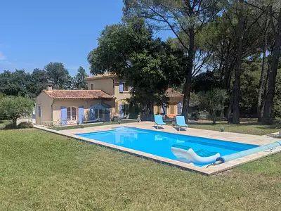 Maison, 169 m²